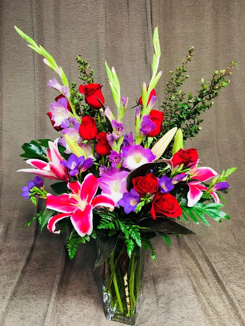 Send roses in Sacramento from your real Rancho Cordova florist. Unique ...